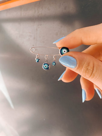luxury gold and diamond jewelery