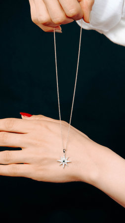 Glimmering Diamond and Gold Jewelry for Every Style
