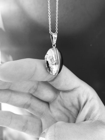 Luxury Diamond and Gold Jewelry