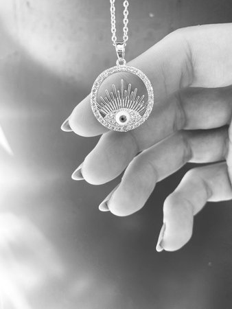 Stylish and Elegant Gold Diamond Jewelry Piecesの写真素材