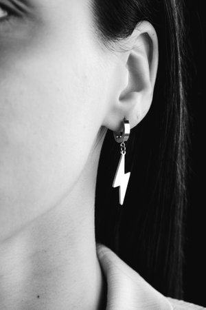 Radiant Gold and Diamond Jewelry for Special Momentsの写真素材