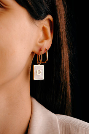 Sparkling Gold Jewelry with Stunning Diamonds
