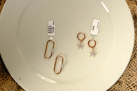 Luxurious Diamond Jewelry in Elegant Gold Settings