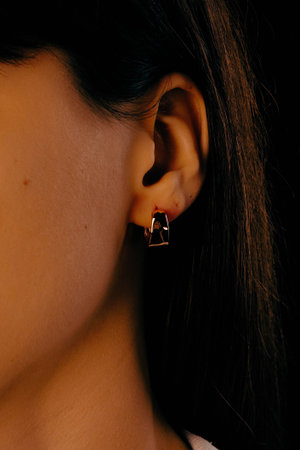 Glimmering Diamond and Gold Jewelry for Every Style