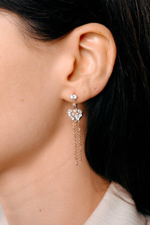 Sparkling Gold Jewelry with Stunning Diamonds