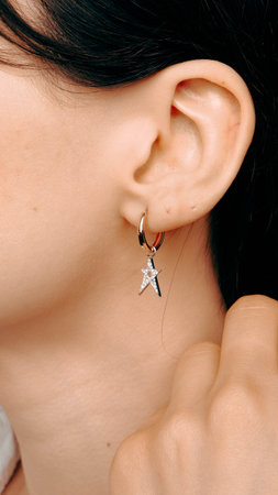 Beautiful Gold and Diamond Cocktail Jewelryの写真素材