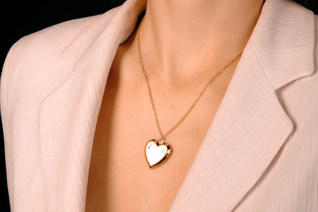 luxury gold and diamond jewelery