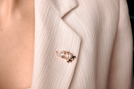 Glamorous Gold Jewelry with Sparkling Diamonds