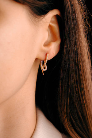 Chic Gold and Diamond Jewelry for Everyday Elegance