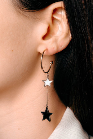 Elegant Gold and Diamond Jewelry for Special Occasions