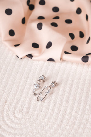 Stylish Gold and Diamond Jewelry for Modern Women