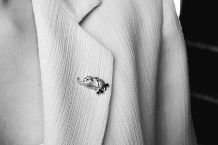 High-End Jewelry: Gold and Diamond Treasures