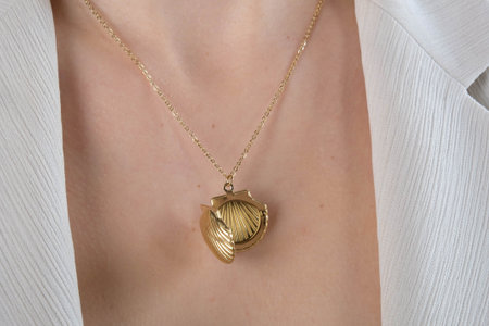 Elegant Gold and Diamond Pendant Necklacesの写真素材