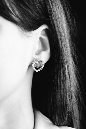 Glimmering Diamond and Gold Jewelry for Every Styleの写真素材