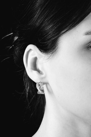 Stylish jewellery, diamonds and precious stones.