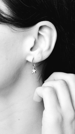 Beautiful Gold and Diamond Cocktail Jewelryの写真素材