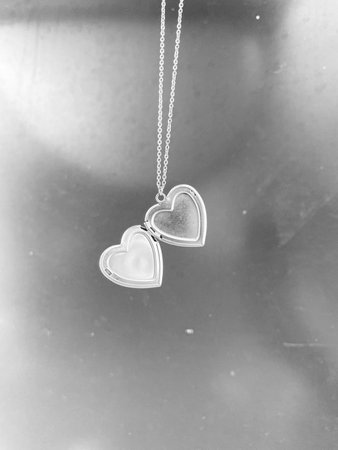 Radiant Gold and Diamond Jewelry for Special Moments