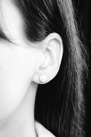 Shimmering Gold and Diamond Jewelry for Evening Eleganceの写真素材