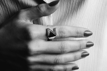 Radiant Gold and Diamond Jewelry for Special Momentsの写真素材