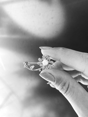 Classic Diamond and Gold Jewelry for Womenの写真素材