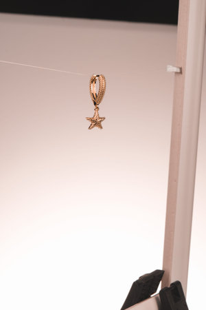 Sophisticated Gold and Diamond Jewelry for Women