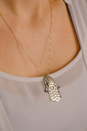 Elegant jewelry, Jewels set with gemstones.
