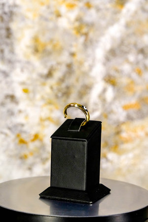 Luxurious Gold and Diamond Jewelry for Anniversary Giftsの写真素材