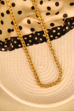 Elegant Gold and Diamond Jewelry for Special Occasions