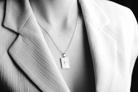 Luxurious Gold and Diamond Jewelry for Anniversary Giftsの写真素材