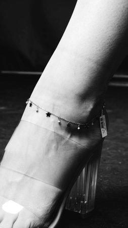 Luxurious Jewelry Pieces: Gold and Diamonds Togetherの写真素材