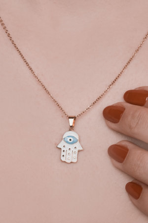 Luxurious Jewelry Pieces: Gold and Diamonds Togetherの写真素材