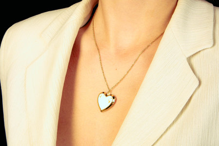 Handcrafted Luxury Jewelry with Diamonds and Gold