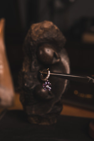 Exclusive Gold and Diamond Jewelry for Luxury Loversの写真素材