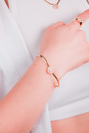 Chic Gold and Diamond Jewelry for Everyday Elegance