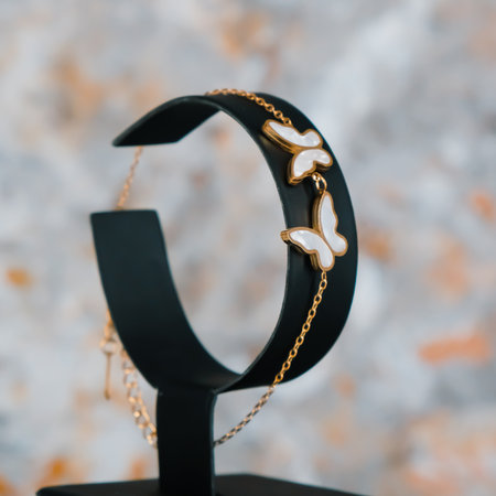 Elegant Diamond and Gold Jewelry for Womenの写真素材