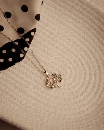 Glimmering Diamond and Gold Jewelry for Every Style