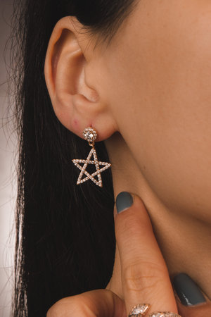 Designer Jewelry: Gold, Diamonds, and Gemstones