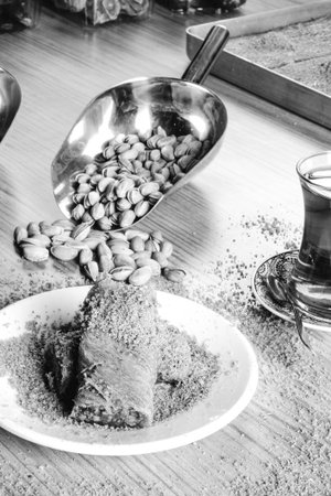 Elegant Baklava Plating for Gourmet Presentationの写真素材