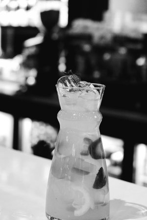 A variety of cocktails to suit every tasteの写真素材