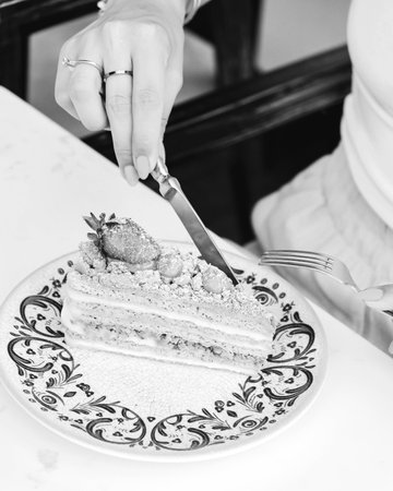 Creative Pastry Art: Birthday Cake with Modern Designの写真素材