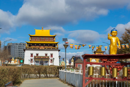 ULAANBAATAR, MONGOLIA - October 21, 2020: Temple Megdzhid-Dzhanrayseg on the territory of the Buddhist monastery Gandantekchinling (Gandan)のeditorial素材