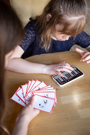 Learn music theory, solfeggio and sheet music with the piano app on your phone and educational...