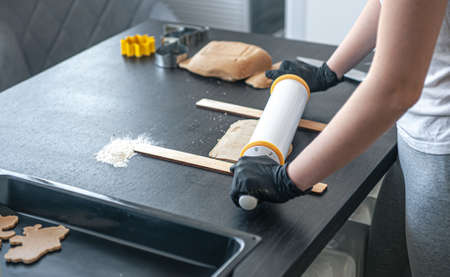Close-up, the process of making handmade gingerbread.の写真素材