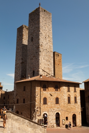 San Gimignano is a small walled medieval hill town in the province of Siena, Tuscany, north-central Italy. Known as the Town of Fine Towers.のeditorial素材