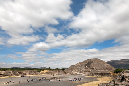 Pyramid of the Moon in Teotihuacan, Mexico  Teotihuacan is an enormous archaeological site in the Basin of Mexico, just 30 miles northeast of Mexico City, containing some of the largest pyramidal structures built in the pre-Columbian Americas の写真素材