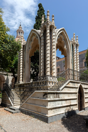 Gothic pavilion in the cloister of the Benedictine Monastery of San Nicolo l'Arena in Catania, Sicily, Italyの写真素材