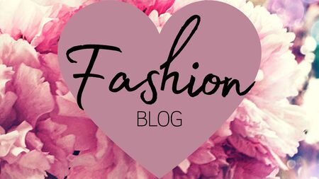 Fashion blog vlog text blogger trendsの写真素材