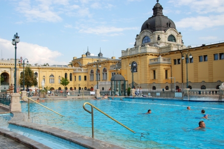 BUDAPEST - CIRCA SEPTEMBER 2009: People have a thermal bath in the Szechenyi spa circa September 2009 in Budapest. Szechenyi Medicinal Bath is the largest medicinal bath in Europe.のeditorial素材