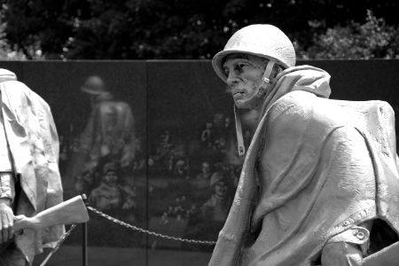 WASH DC - CIRCA JUNE 09: Sculptures at Korean war veterans memorial in Washington DC circa June 2009. The memorial was dedicated July 27, 1995, the 42nd anniversary of the armistice ending the war.のeditorial素材