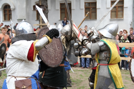 KAMYANETS-PODILSKY- JUNE 2: Fighting knights during Forpost (The Outpost) Festival of Medieval Culture on June 2, Ukraineのeditorial素材
